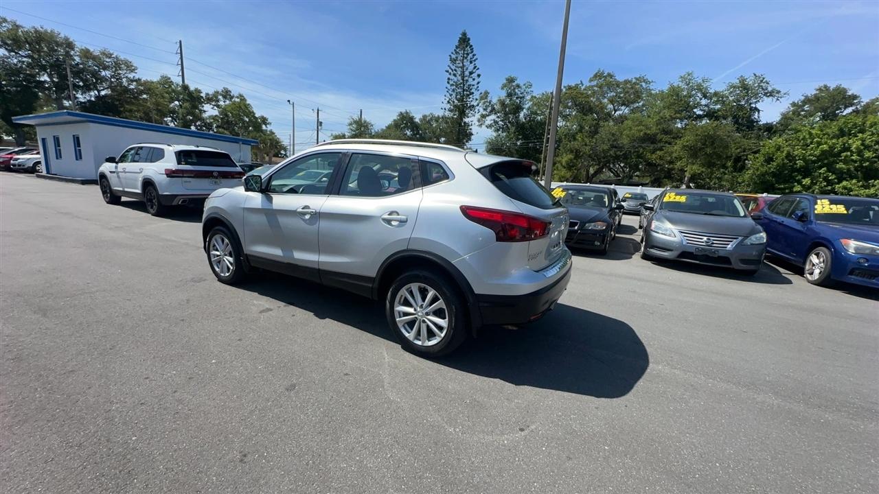 Nissan Rogue Sport AWD SV 2017