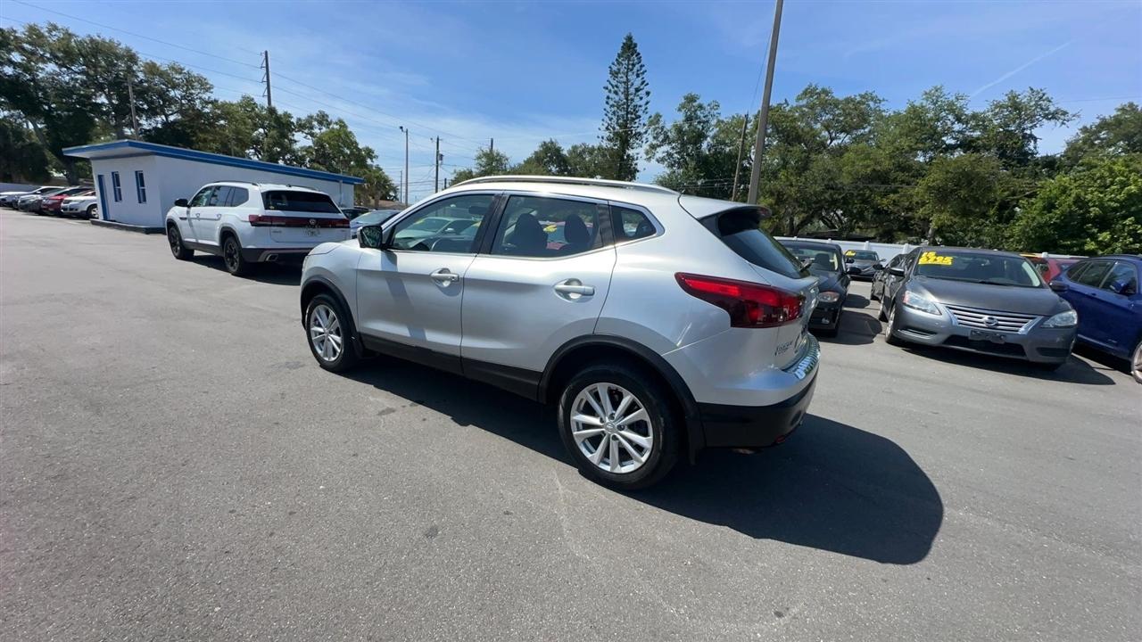 Nissan Rogue Sport AWD SV 2017