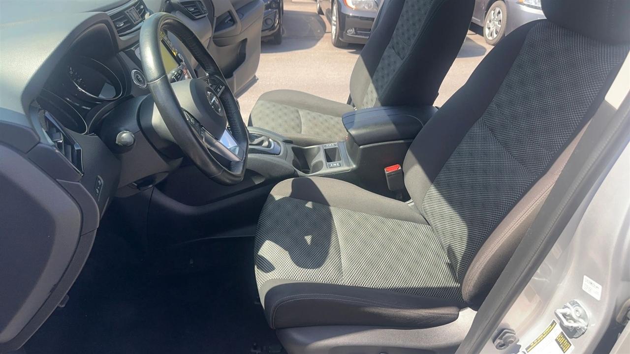 Nissan Rogue Sport AWD SV 2017