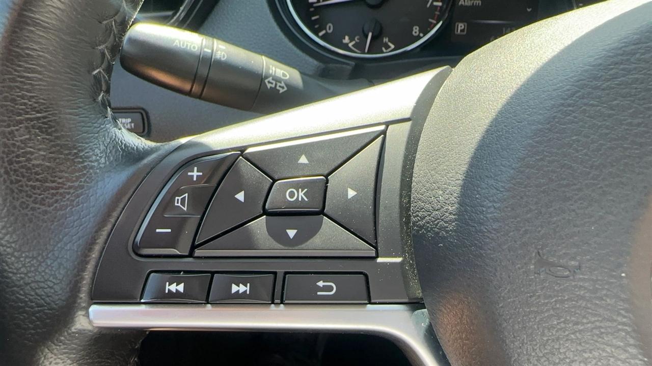 Nissan Rogue Sport AWD SV 2017
