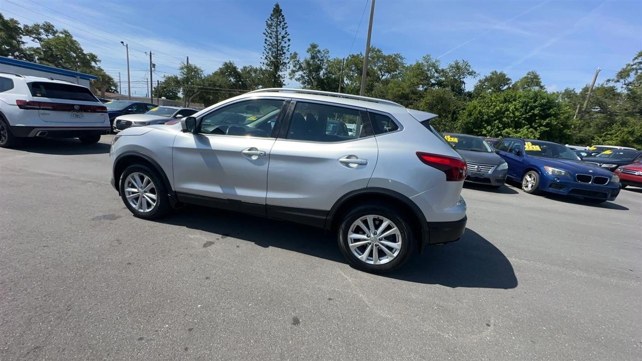 Nissan Rogue Sport AWD SV 2017