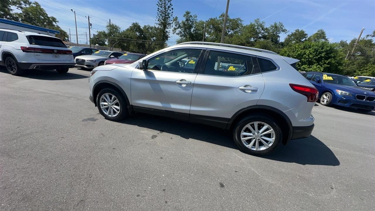 Nissan Rogue Sport AWD SV 2017