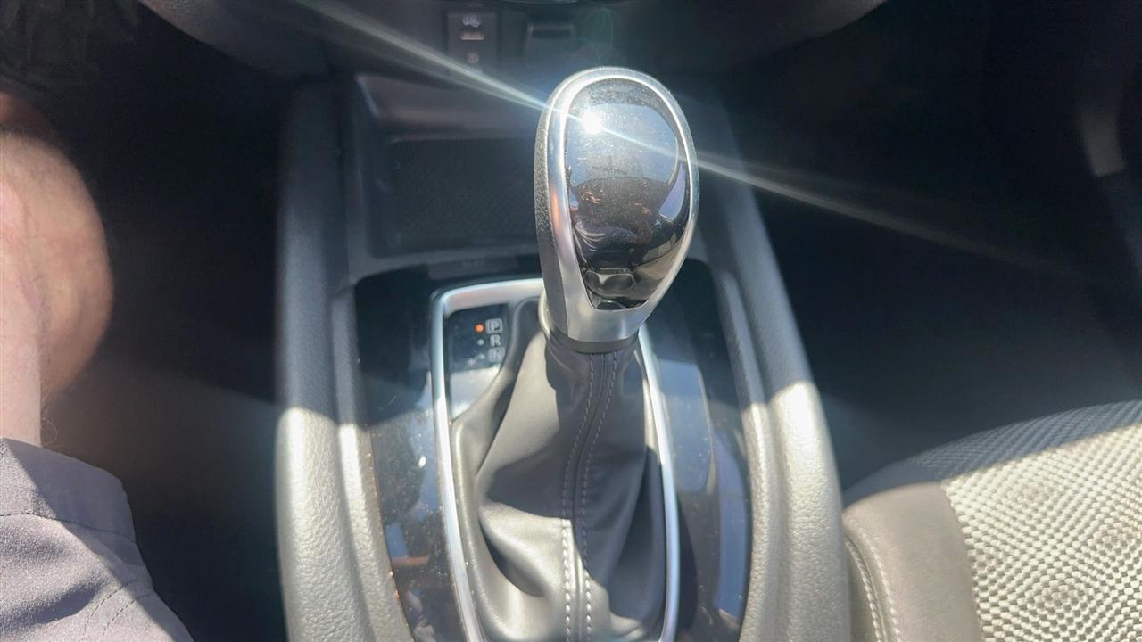 Nissan Rogue Sport AWD SV 2017