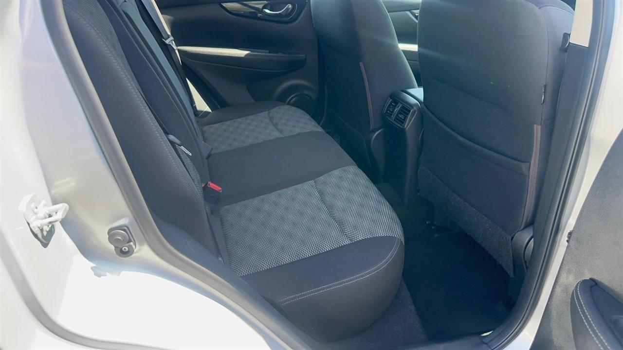 Nissan Rogue Sport AWD SV 2017