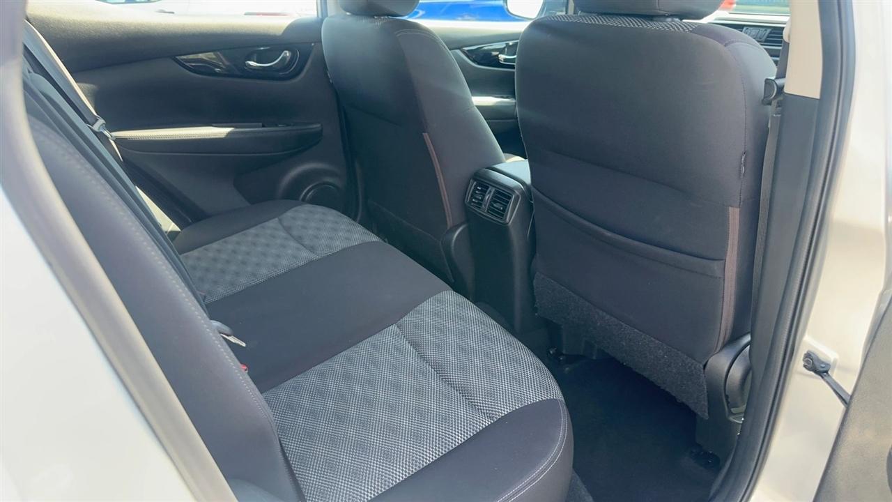 Nissan Rogue Sport AWD SV 2017