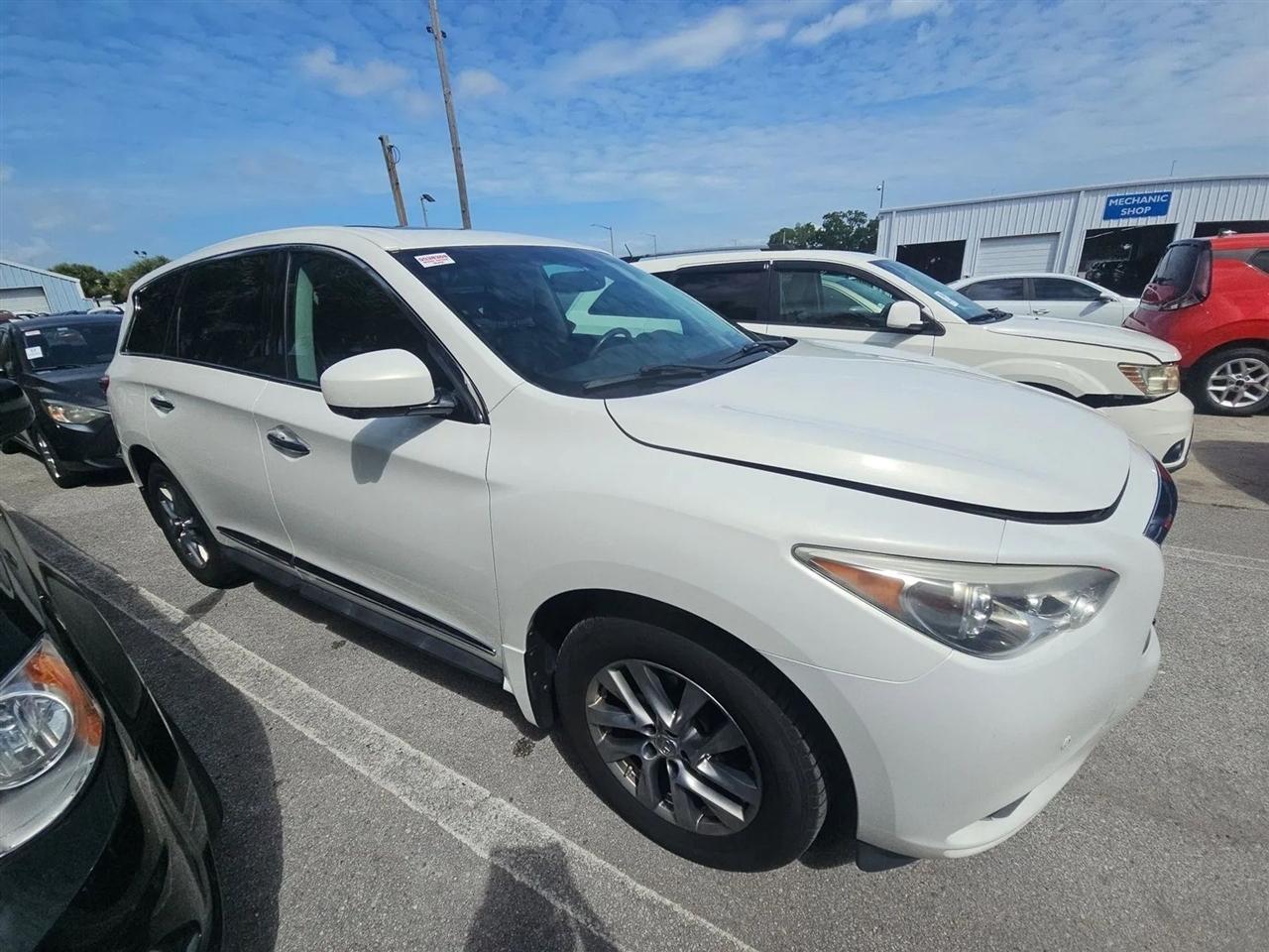 Infiniti JX35 AWD 4dr 2013