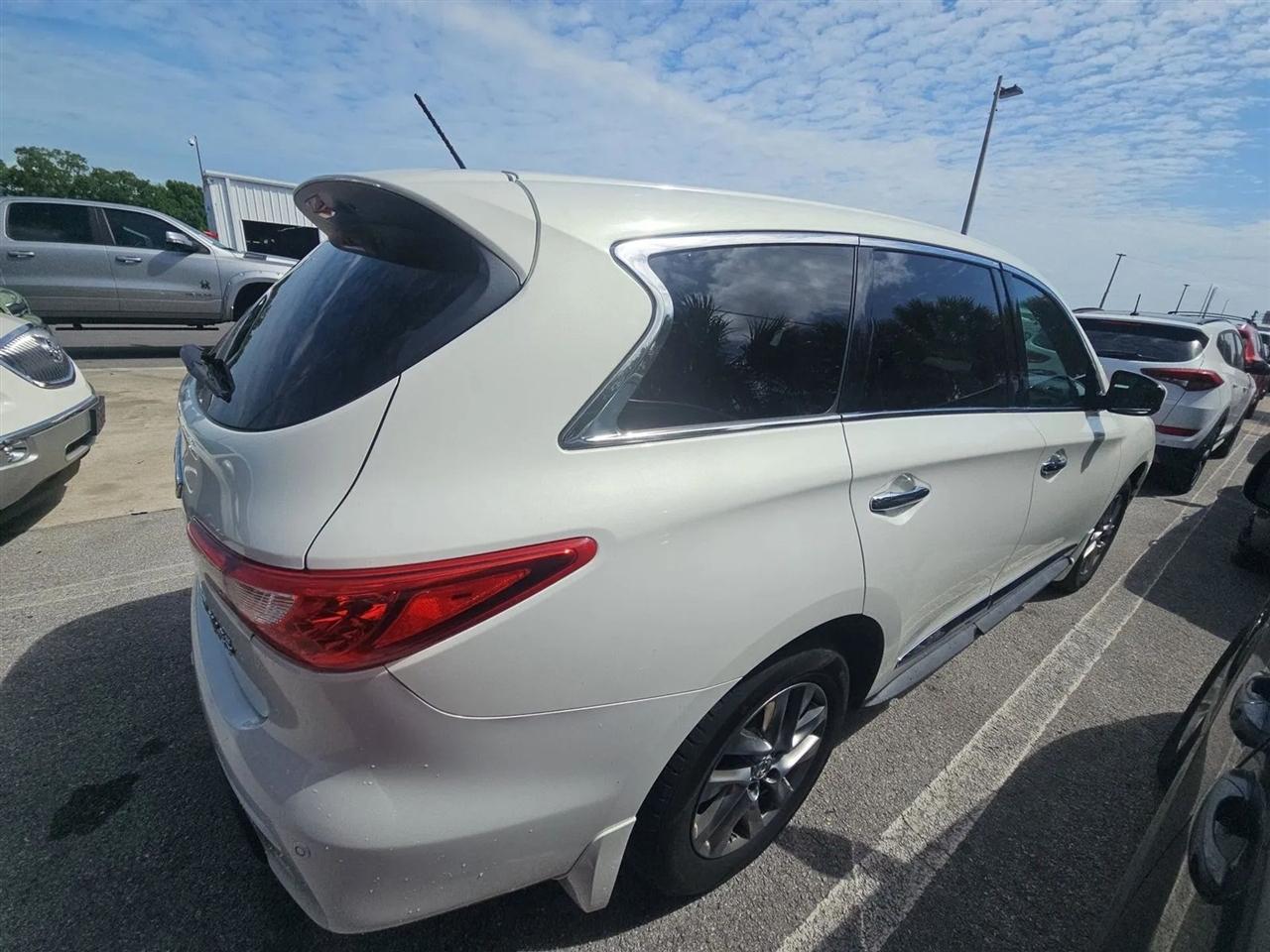 Infiniti JX35 AWD 4dr 2013