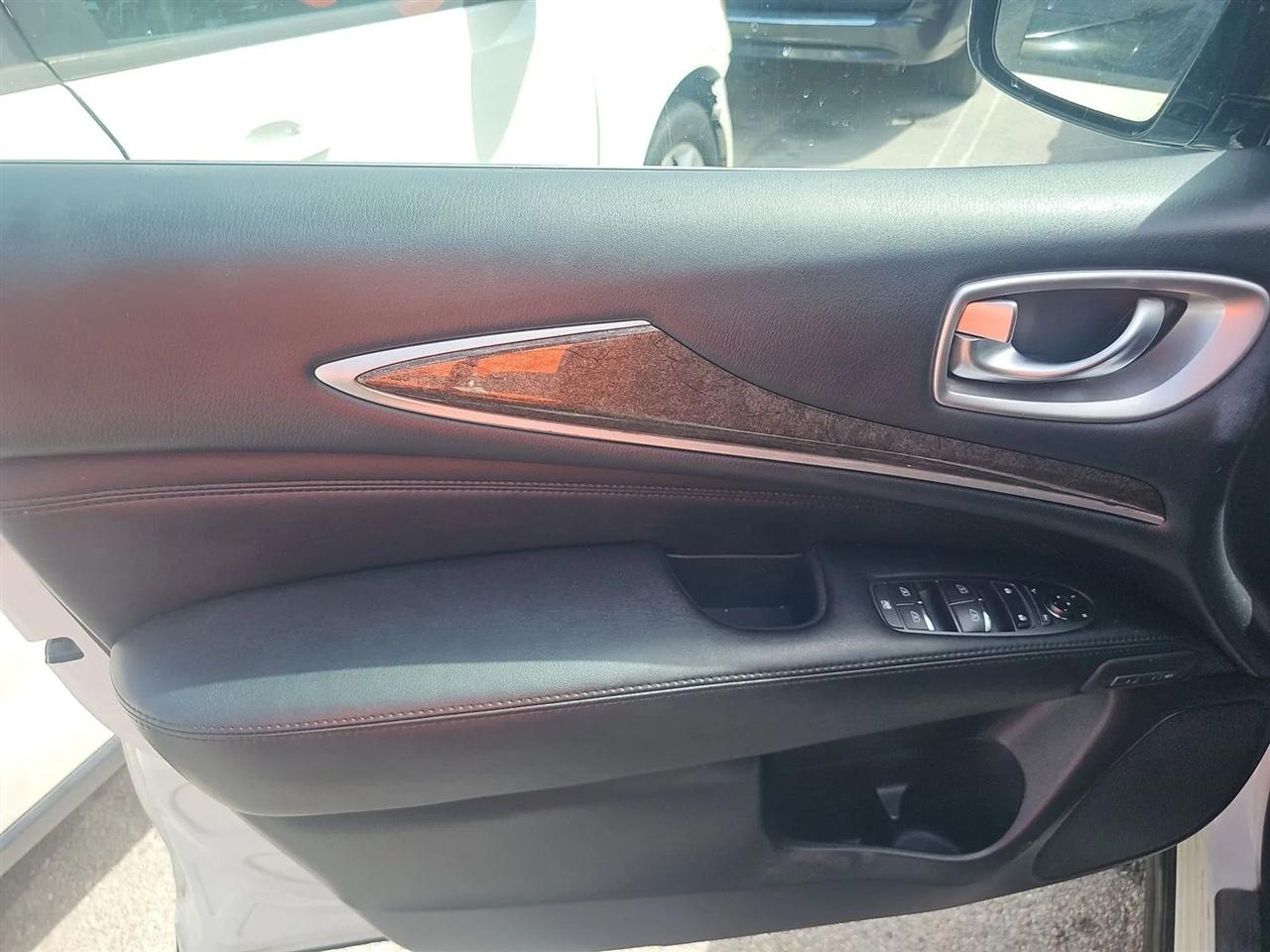 Infiniti JX35 AWD 4dr 2013