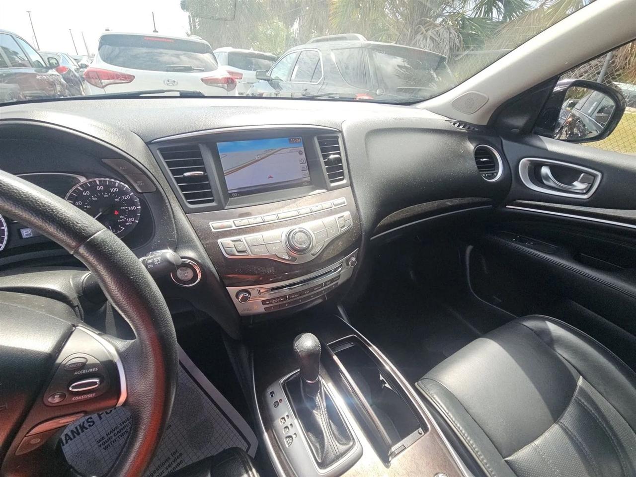 Infiniti JX35 AWD 4dr 2013