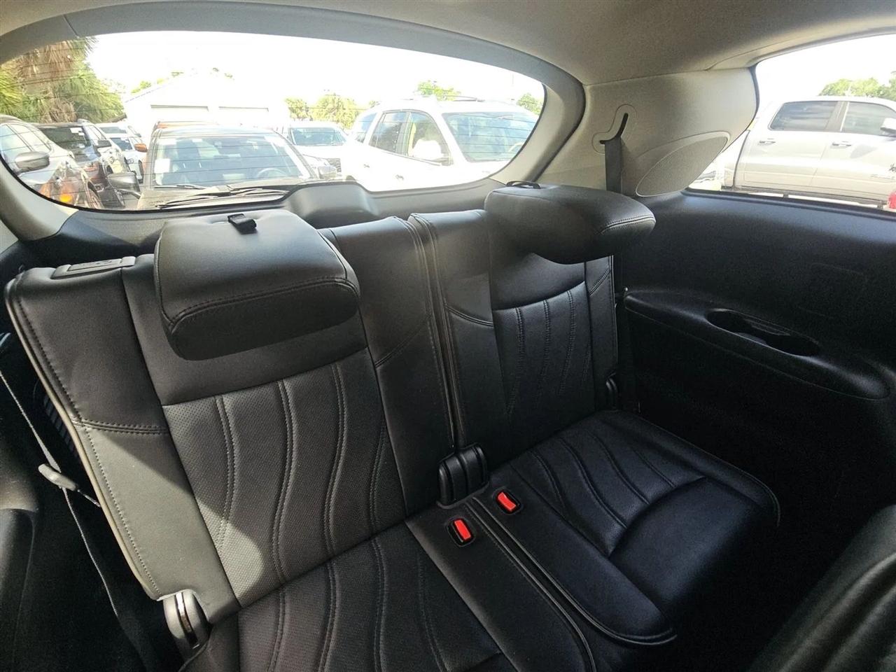 Infiniti JX35 AWD 4dr 2013