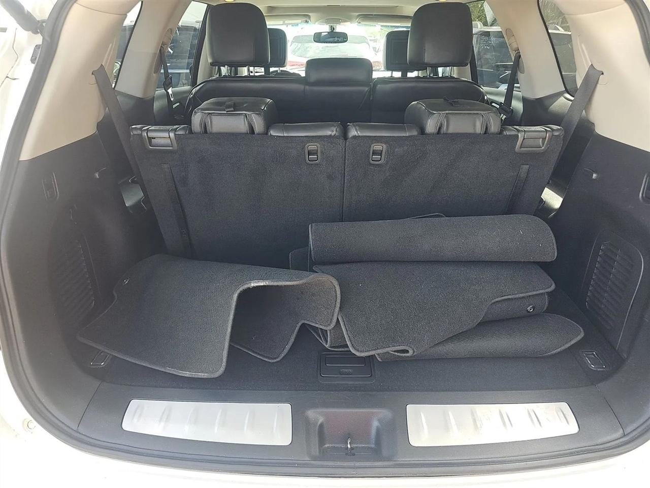 Infiniti JX35 AWD 4dr 2013