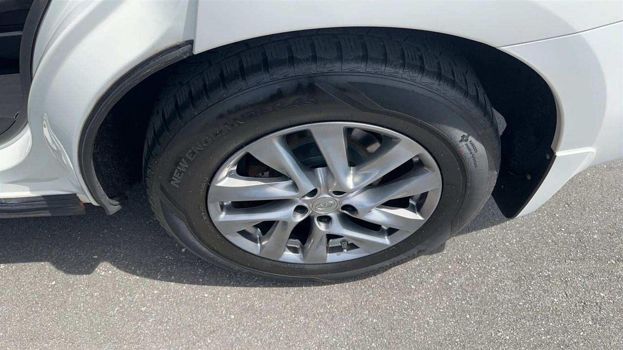 Infiniti JX35 AWD 4dr 2013
