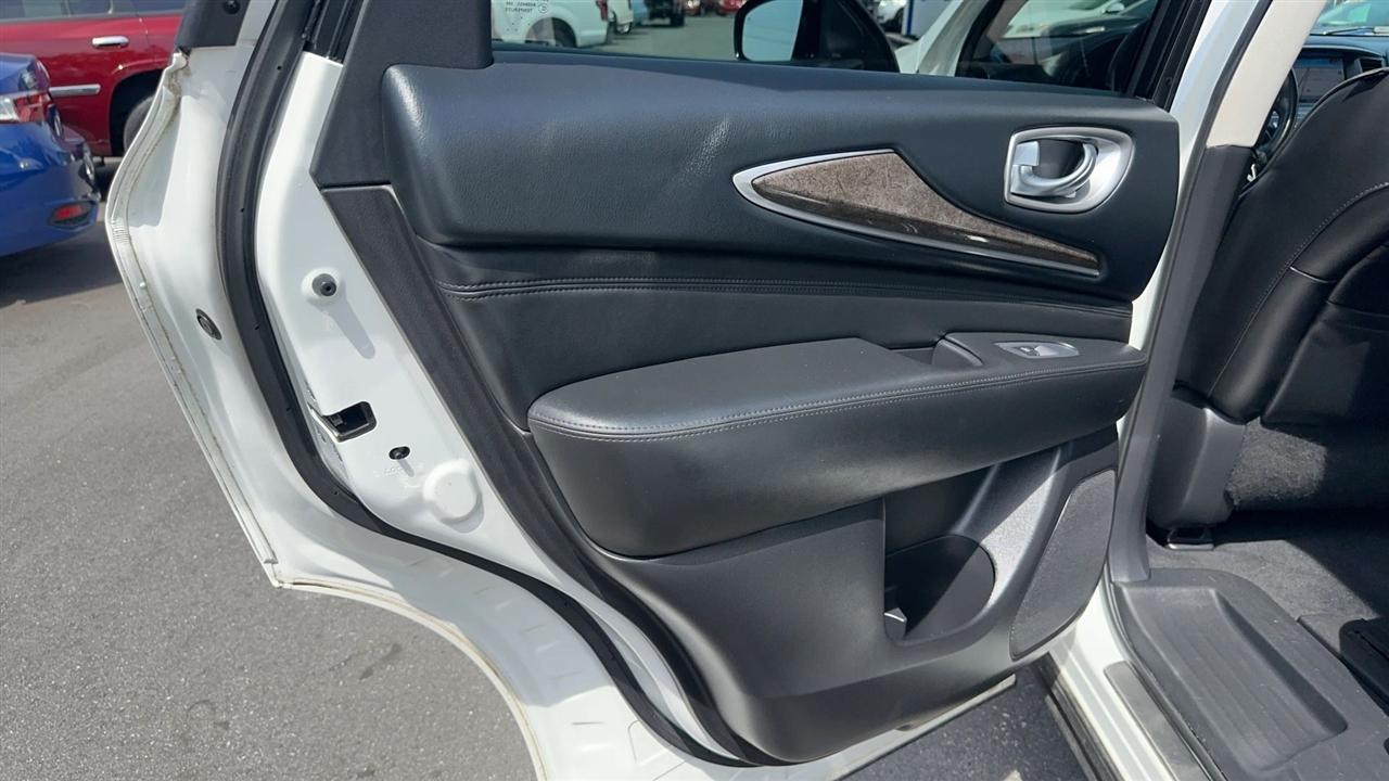 Infiniti JX35 AWD 4dr 2013