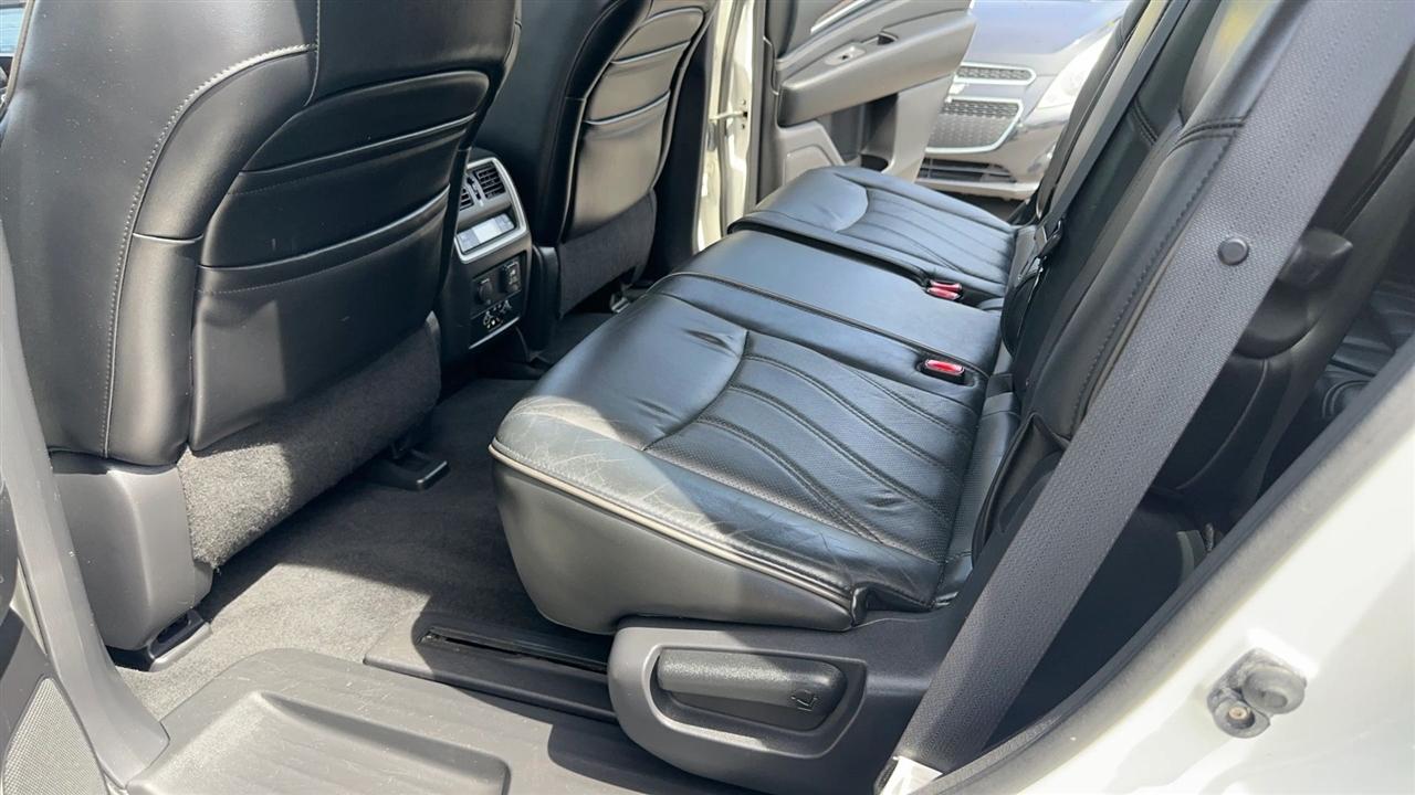Infiniti JX35 AWD 4dr 2013