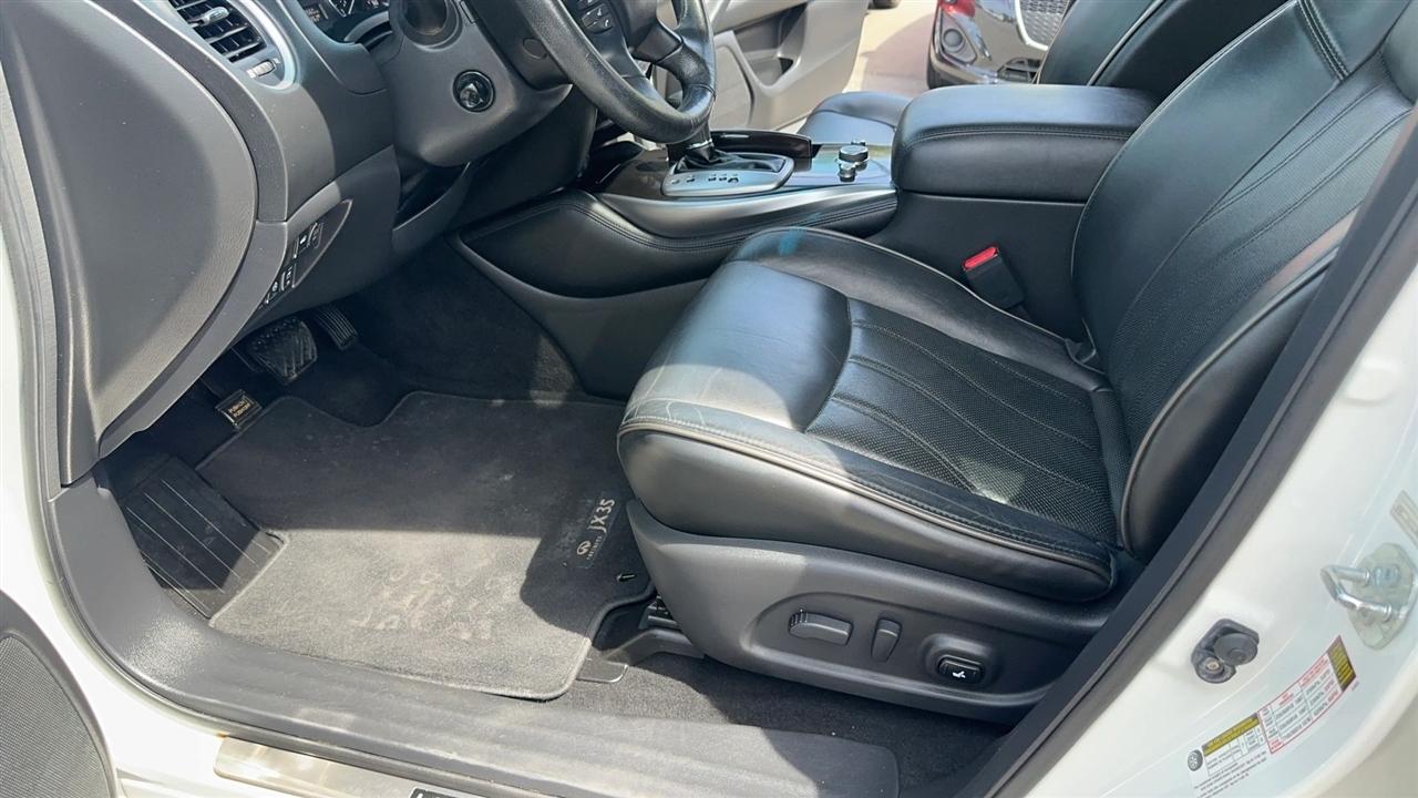 Infiniti JX35 AWD 4dr 2013
