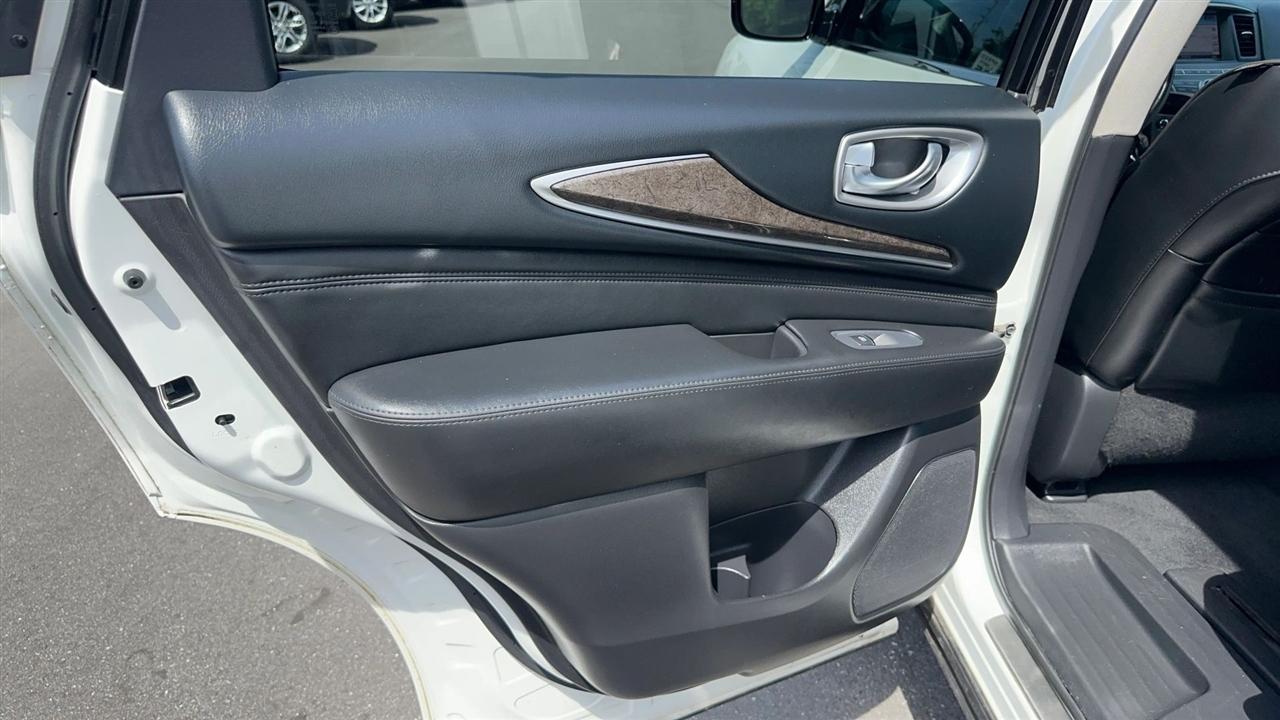 Infiniti JX35 AWD 4dr 2013