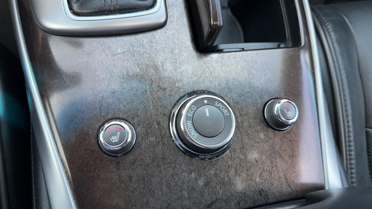 Infiniti JX35 AWD 4dr 2013