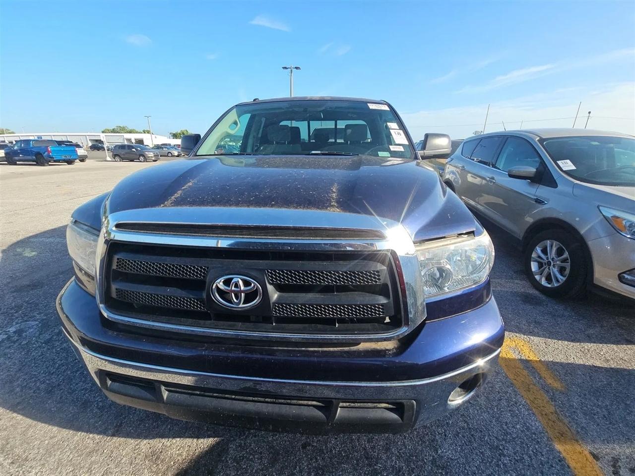Toyota Tundra 2WD Truck Dbl 4.6L V8 6-Spd AT (Natl) 2011