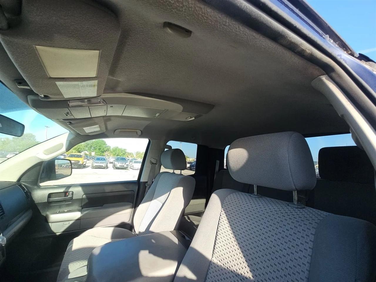 Toyota Tundra 2WD Truck Dbl 4.6L V8 6-Spd AT (Natl) 2011