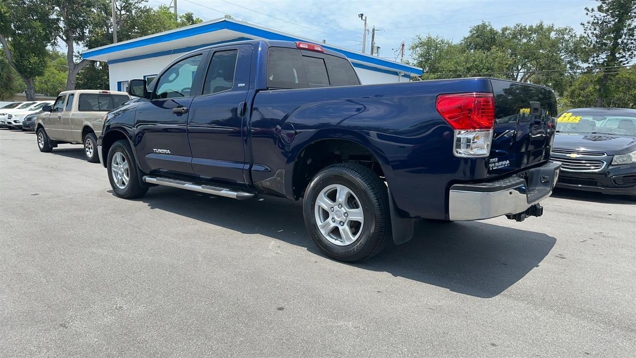 Toyota Tundra 2WD Truck Dbl 4.6L V8 6-Spd AT (Natl) 2011