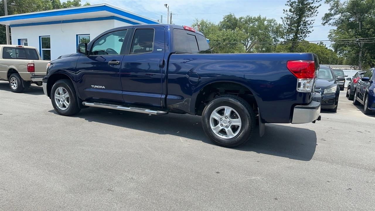 Toyota Tundra 2WD Truck Dbl 4.6L V8 6-Spd AT (Natl) 2011
