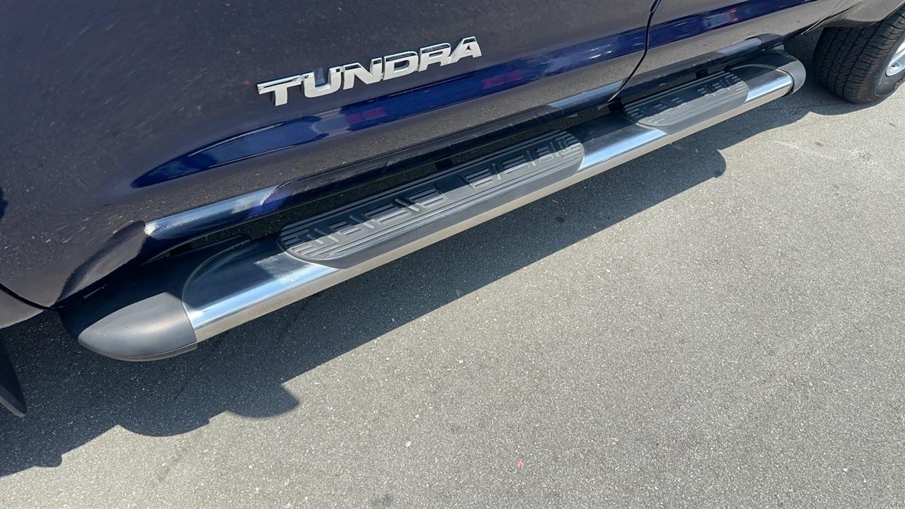 Toyota Tundra 2WD Truck Dbl 4.6L V8 6-Spd AT (Natl) 2011