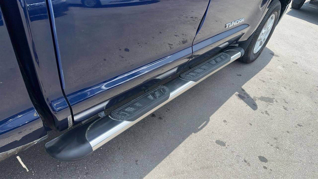 Toyota Tundra 2WD Truck Dbl 4.6L V8 6-Spd AT (Natl) 2011