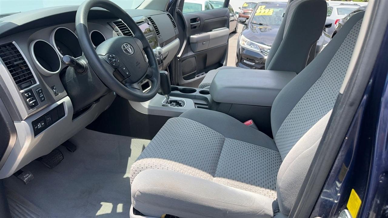 Toyota Tundra 2WD Truck Dbl 4.6L V8 6-Spd AT (Natl) 2011