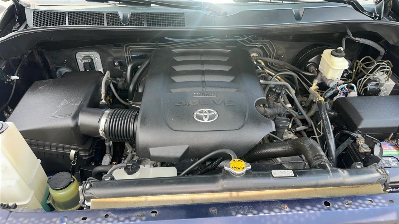 Toyota Tundra 2WD Truck Dbl 4.6L V8 6-Spd AT (Natl) 2011
