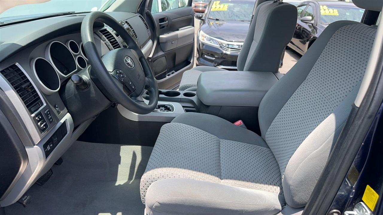 Toyota Tundra 2WD Truck Dbl 4.6L V8 6-Spd AT (Natl) 2011