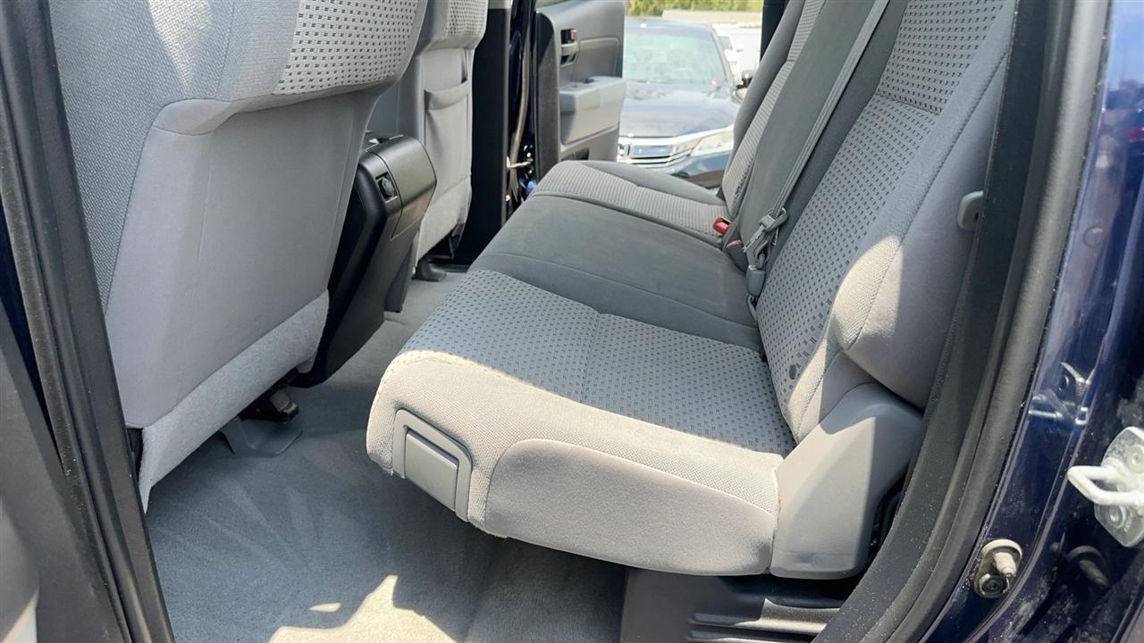 Toyota Tundra 2WD Truck Dbl 4.6L V8 6-Spd AT (Natl) 2011