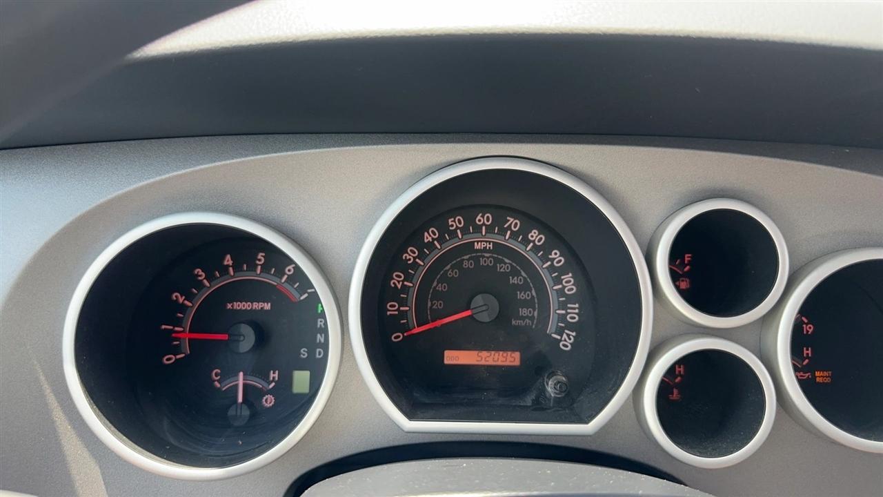 Toyota Tundra 2WD Truck Dbl 4.6L V8 6-Spd AT (Natl) 2011