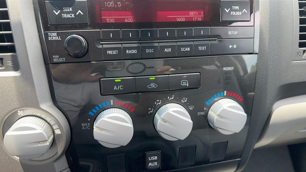 Toyota Tundra 2WD Truck Dbl 4.6L V8 6-Spd AT (Natl) 2011