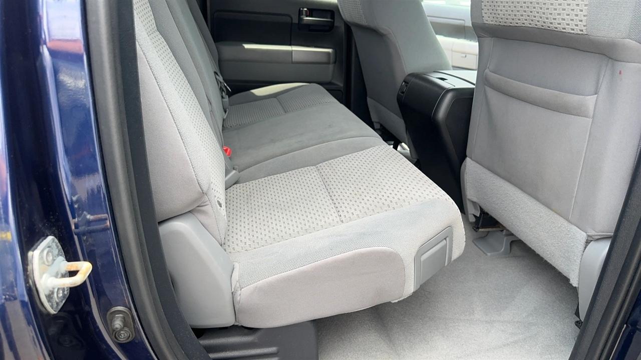 Toyota Tundra 2WD Truck Dbl 4.6L V8 6-Spd AT (Natl) 2011