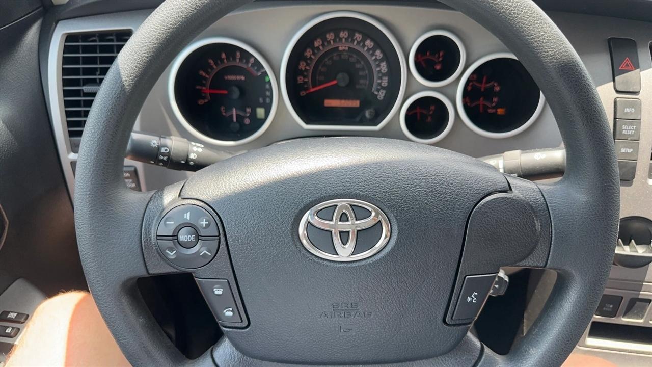Toyota Tundra 2WD Truck Dbl 4.6L V8 6-Spd AT (Natl) 2011