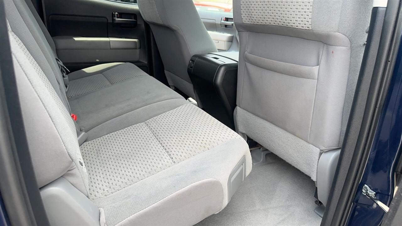 Toyota Tundra 2WD Truck Dbl 4.6L V8 6-Spd AT (Natl) 2011