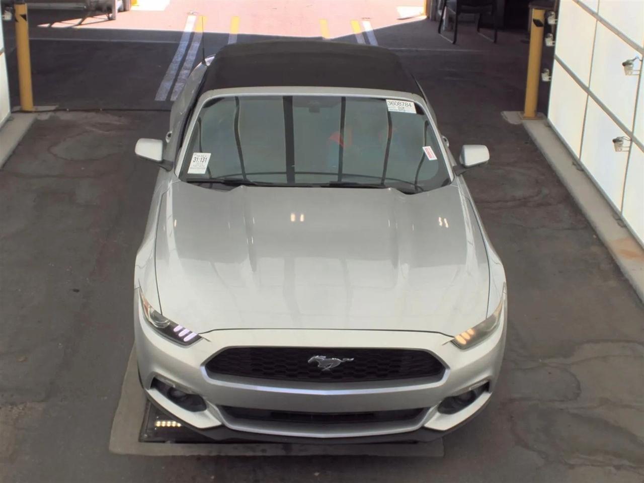 Ford Mustang 2dr Conv V6 2015