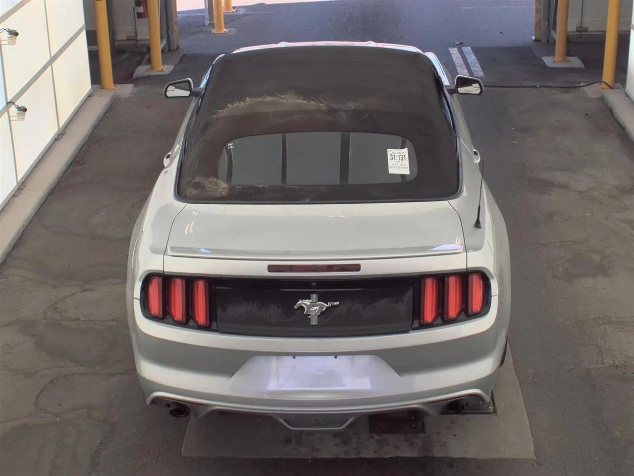 Ford Mustang 2dr Conv V6 2015