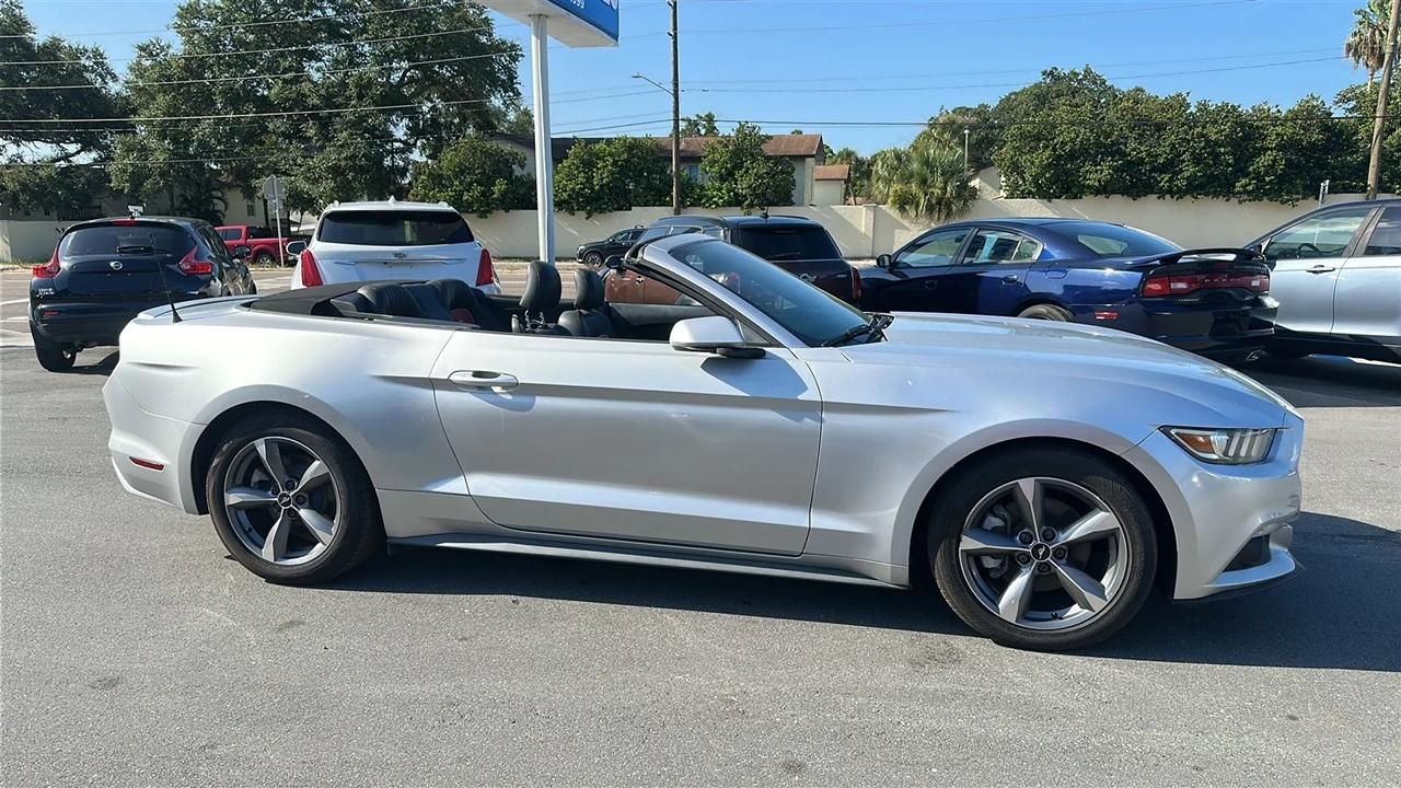 Ford Mustang  2015