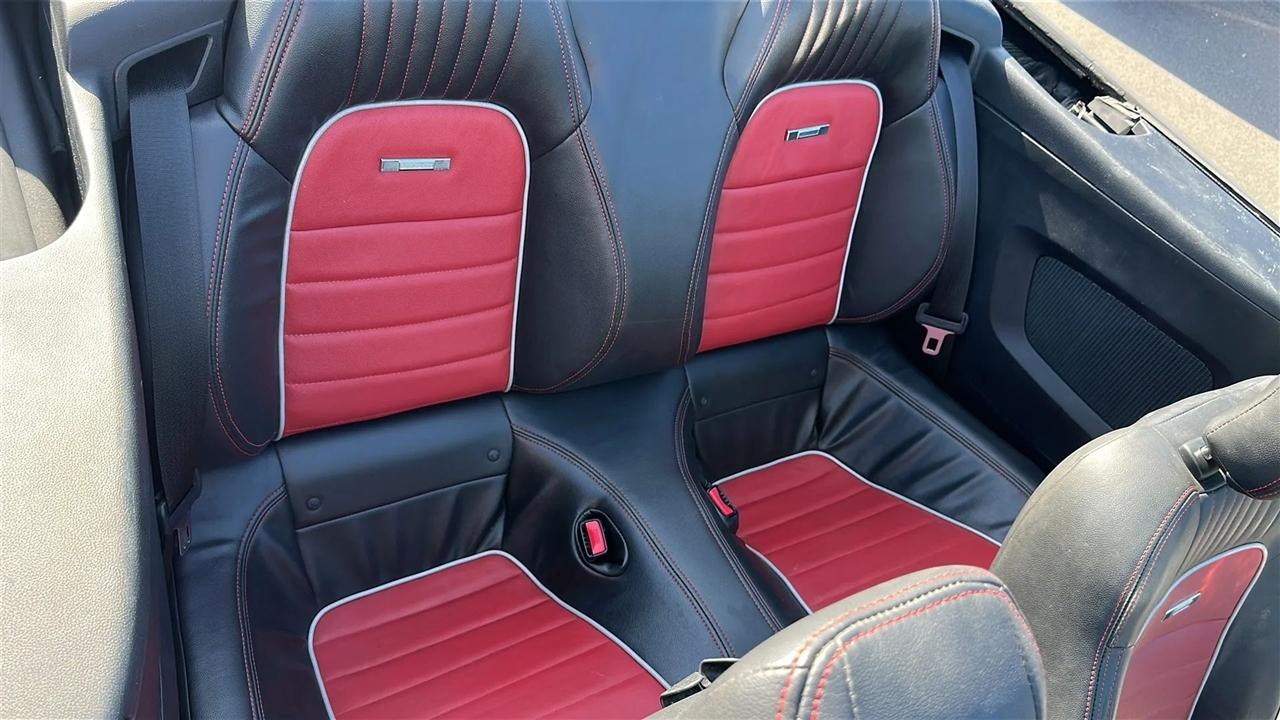 Ford Mustang  2015