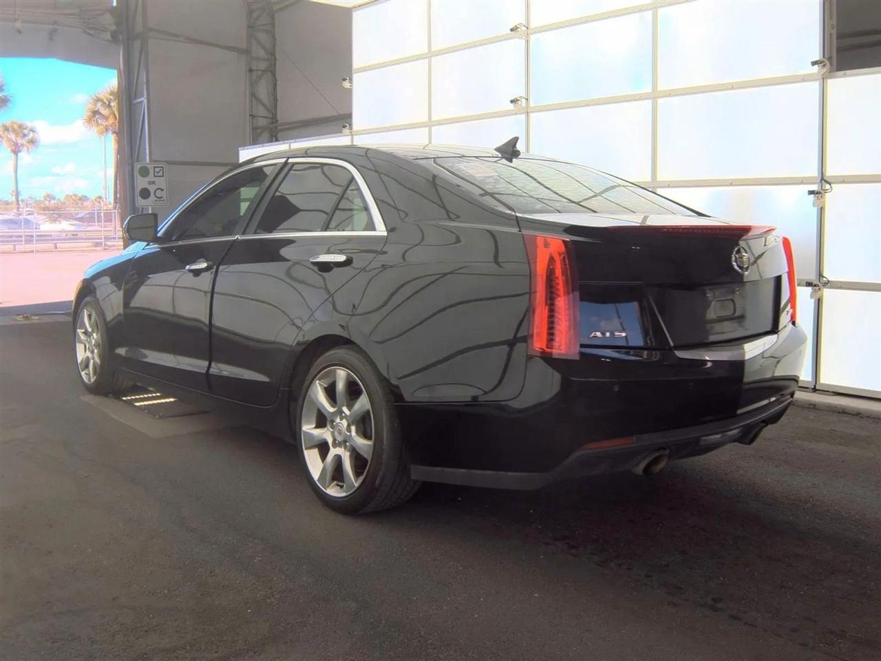 Cadillac ATS 4dr Sdn 2.0L Luxury RWD 2013