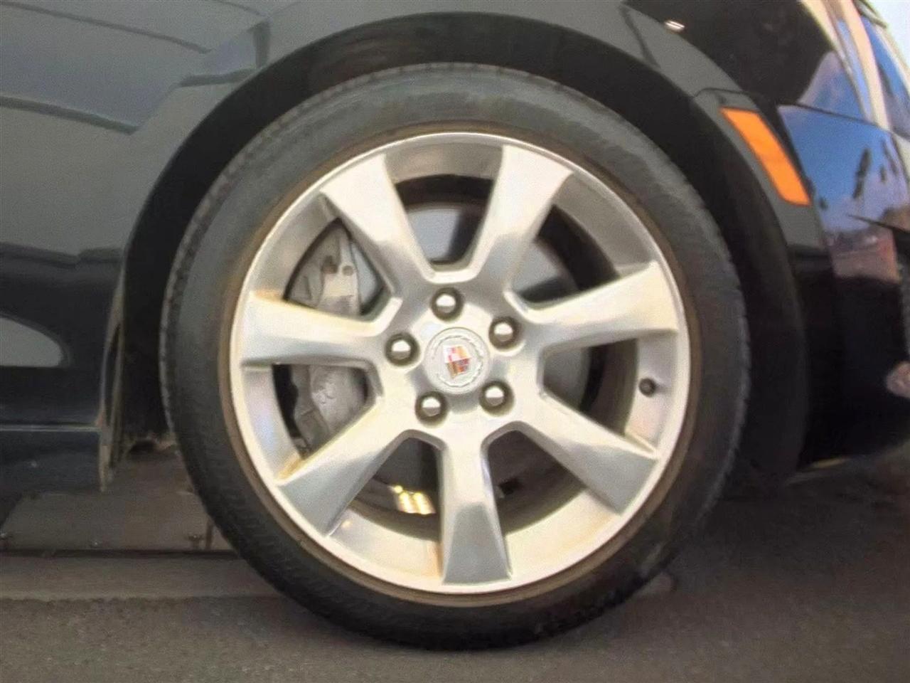 Cadillac ATS 4dr Sdn 2.0L Luxury RWD 2013