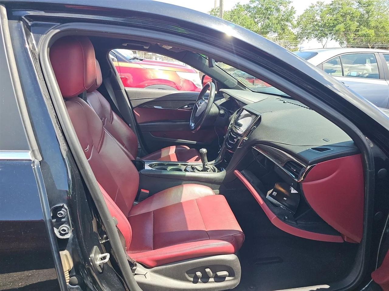 Cadillac ATS 4dr Sdn 2.0L Luxury RWD 2013