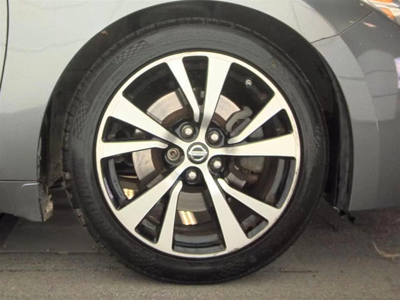 Nissan Maxima 4dr Sdn 3.5 SL 2016