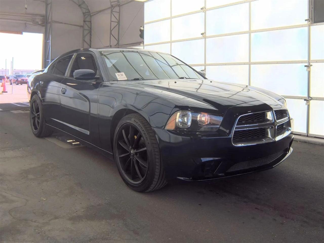 Dodge Charger 4dr Sdn SE RWD 2014