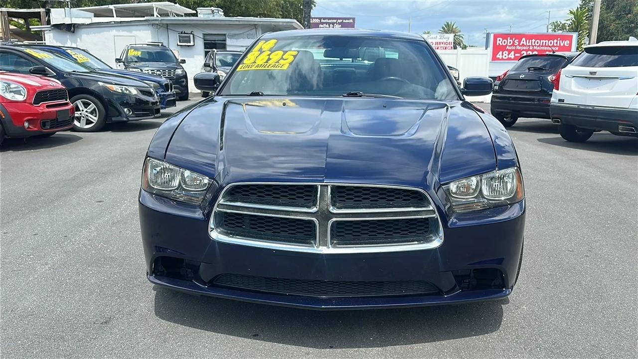 Dodge Charger 4dr Sdn SE RWD 2014