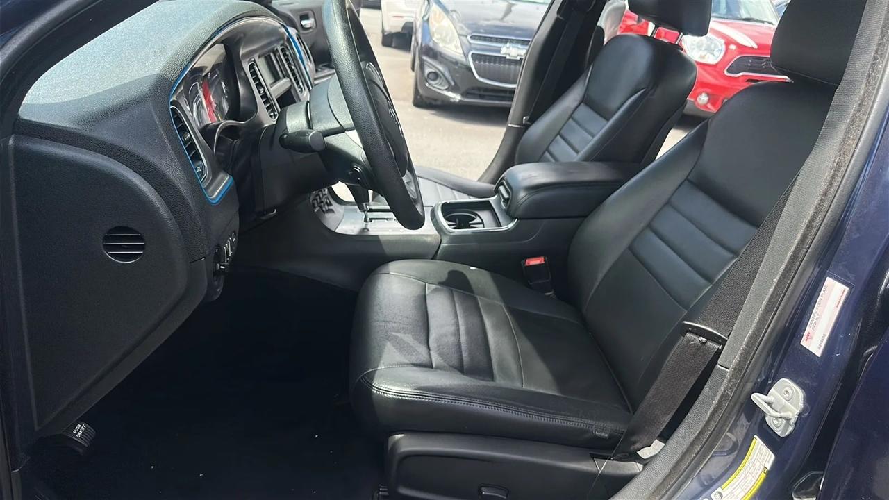 Dodge Charger 4dr Sdn SE RWD 2014