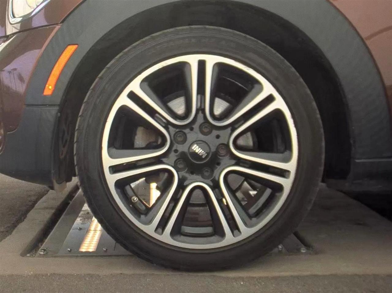 MINI Cooper Countryman FWD 4dr 2014