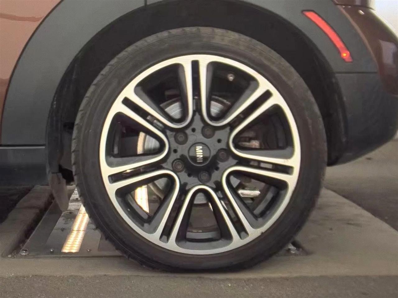 MINI Cooper Countryman FWD 4dr 2014