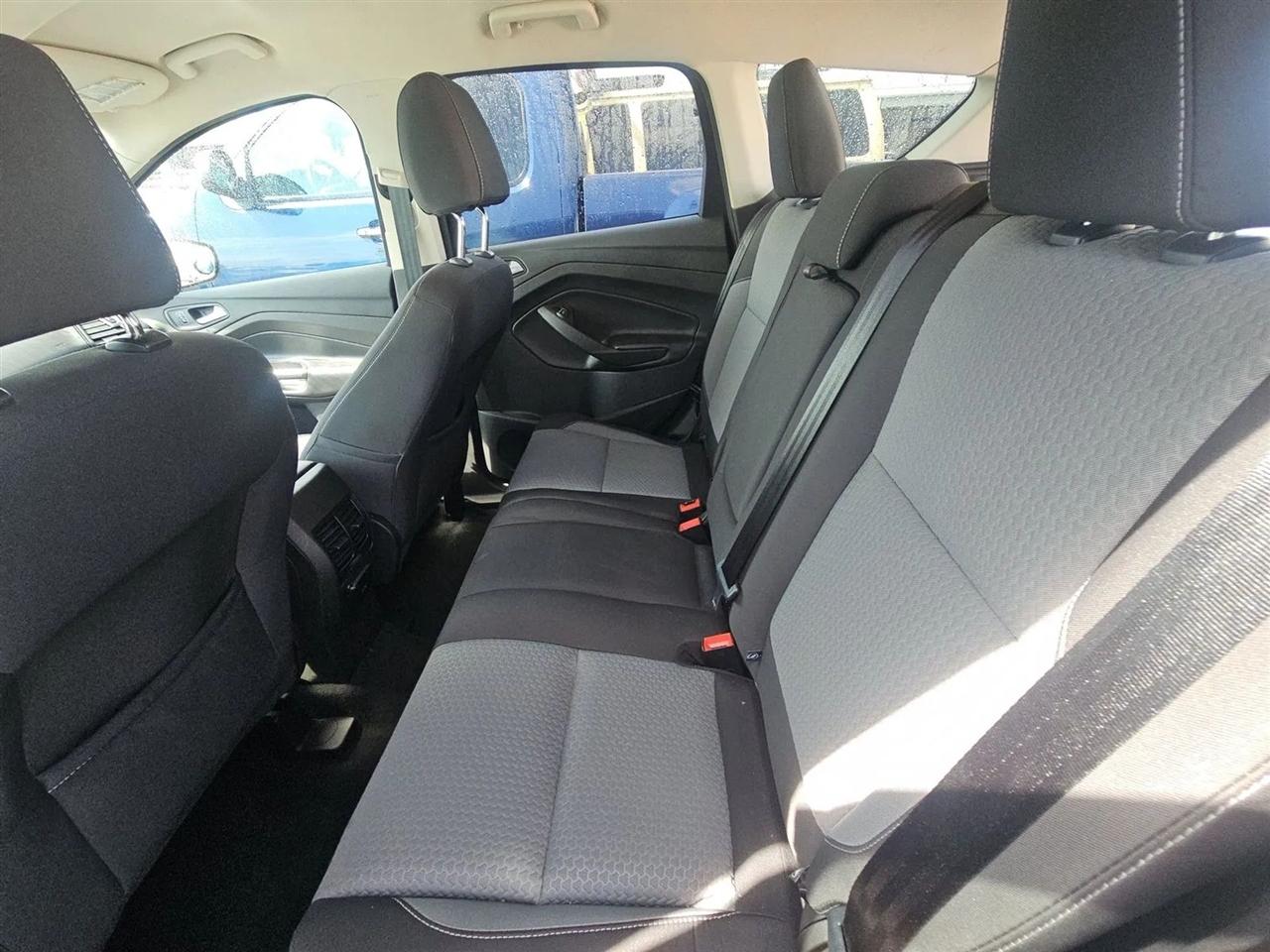 Ford Escape SE FWD 2017